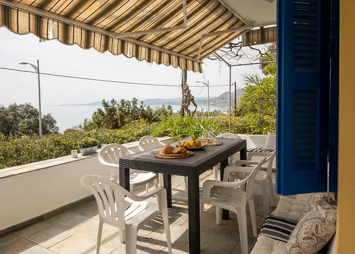 펜션 Panorama In Pefkos