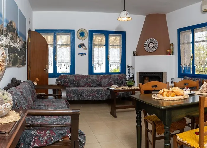 Panorama In Pefkos 別荘 *